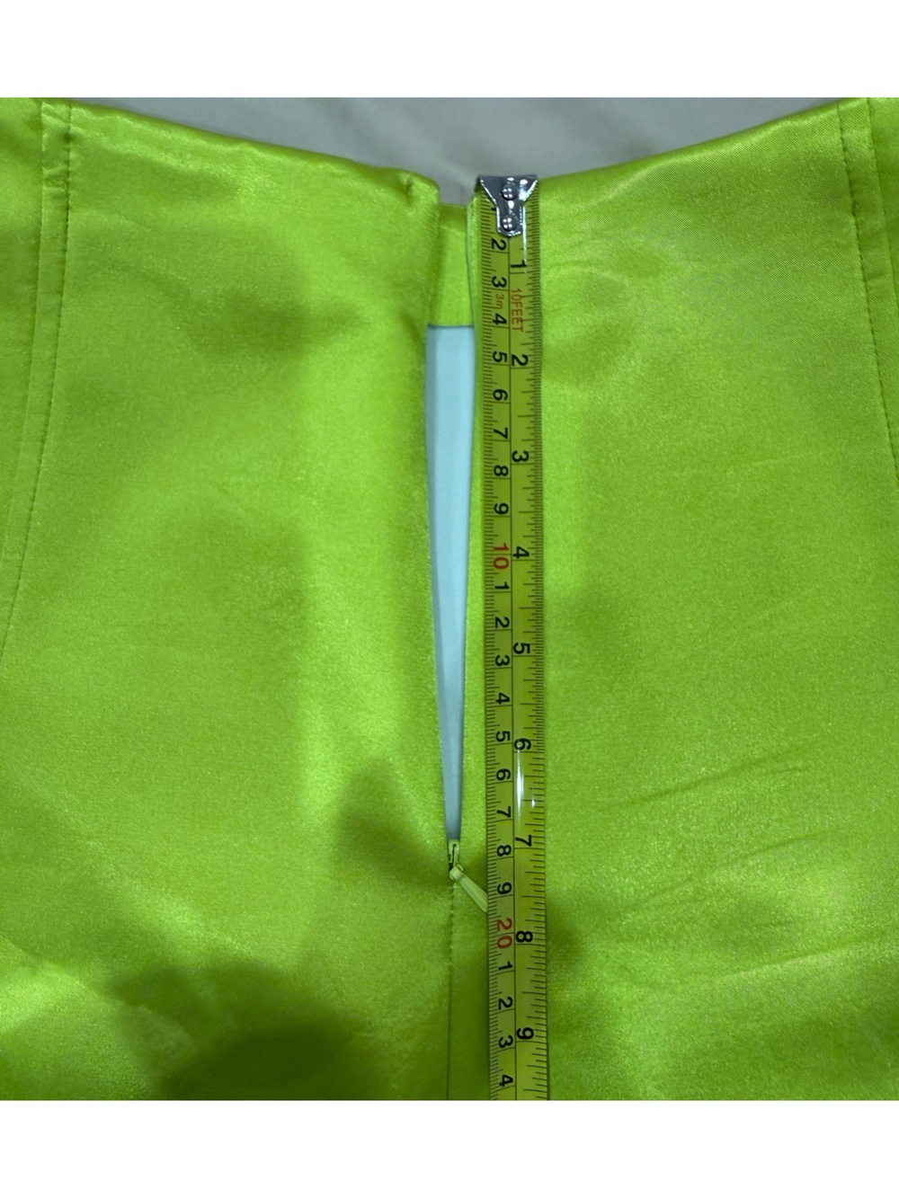 ASOS DESIGN Bonded Satin Mini Skirt Chartreuse Lime Neon Yellow Green Brat - Picture 14 of 14